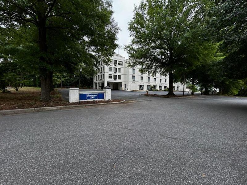 Rodeway Inn Clemmons - Winston-Salem Area Екстер'єр фото